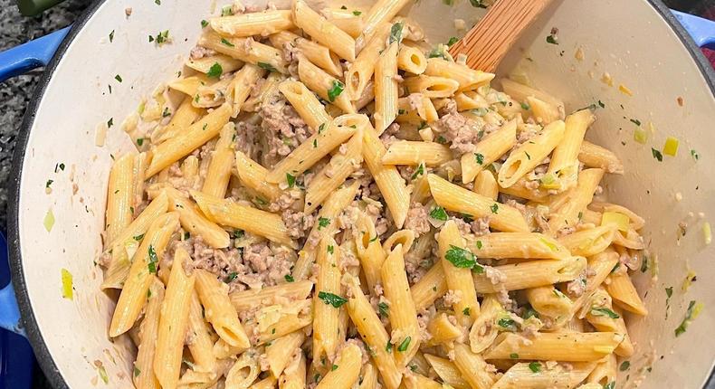 I made Gordon Ramsay's favorite 10-minute pasta and it was absolutely delicious.Anneta Konstantinides/Insider