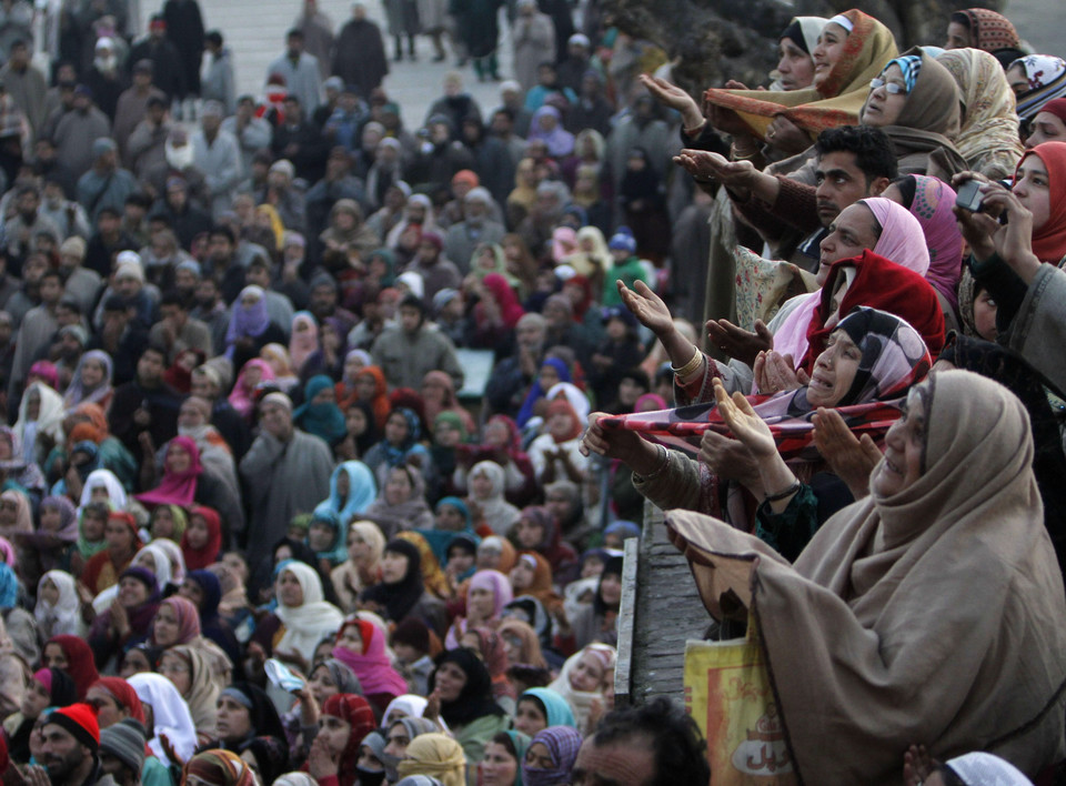 INDIA KASHMIR FAITH