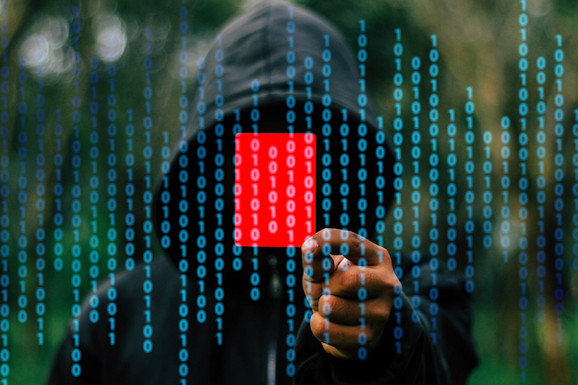 LJUDI ŠPIJUNIRAJU ZA KINU, A DA TOGA NISU NI SVESNI! Dramatično upozorenje stručnjaka: "Peking postavlja ZAMKE, oni su na meti"