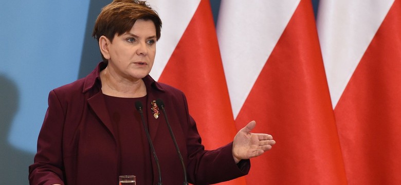 8 sędziów dla opozycji, 7 dla rządzących - Beata Szydło proponuje rozwiązanie sporu o Trybunał
