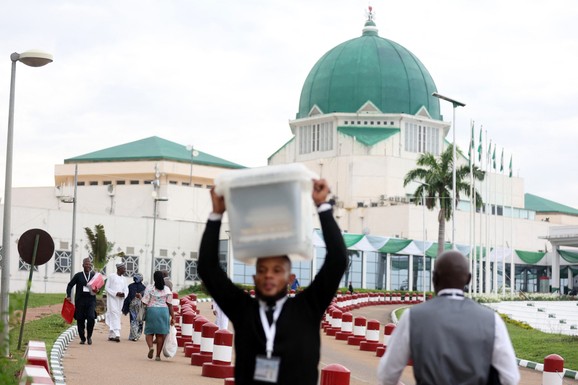 Pokušao da se kandiduje za poslanika u Nigeriji, a onda je otkriveno koliko ima godina (FOTO, VIDEO)