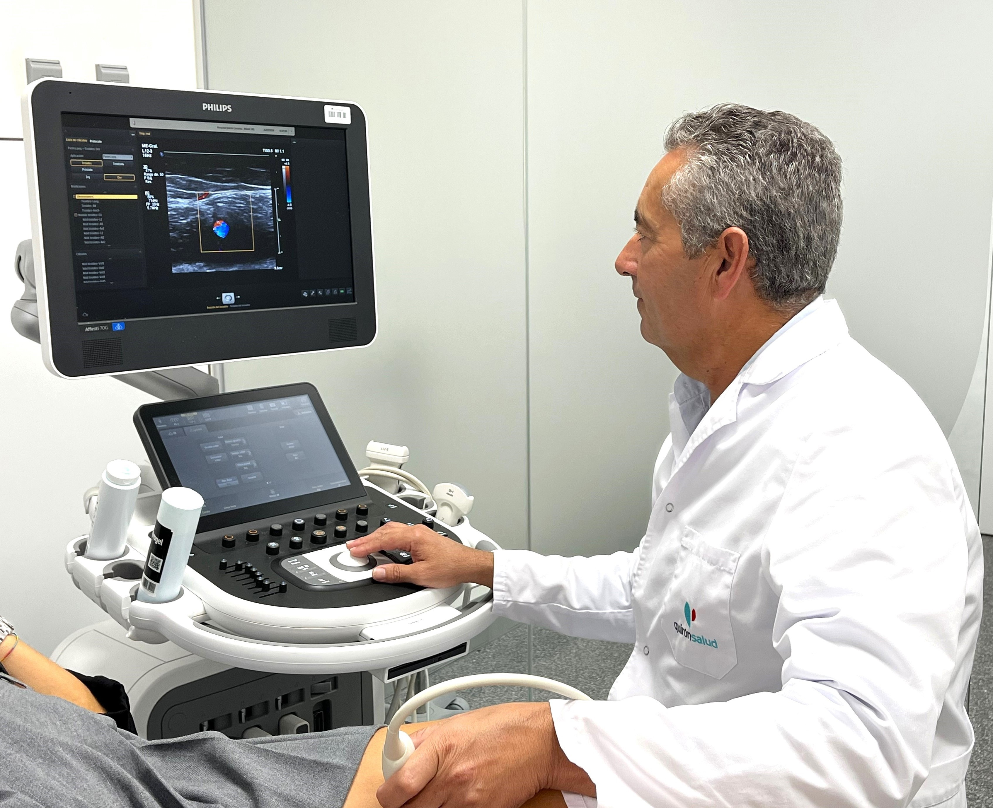 Calor agrava patologías venosas: Experto alerta riesgos