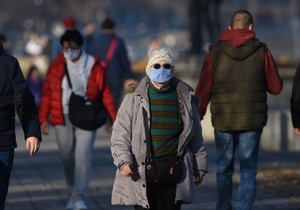 Novi Sad2697 Kej lepo vreme u gradu foto Nenad Mihajlovic