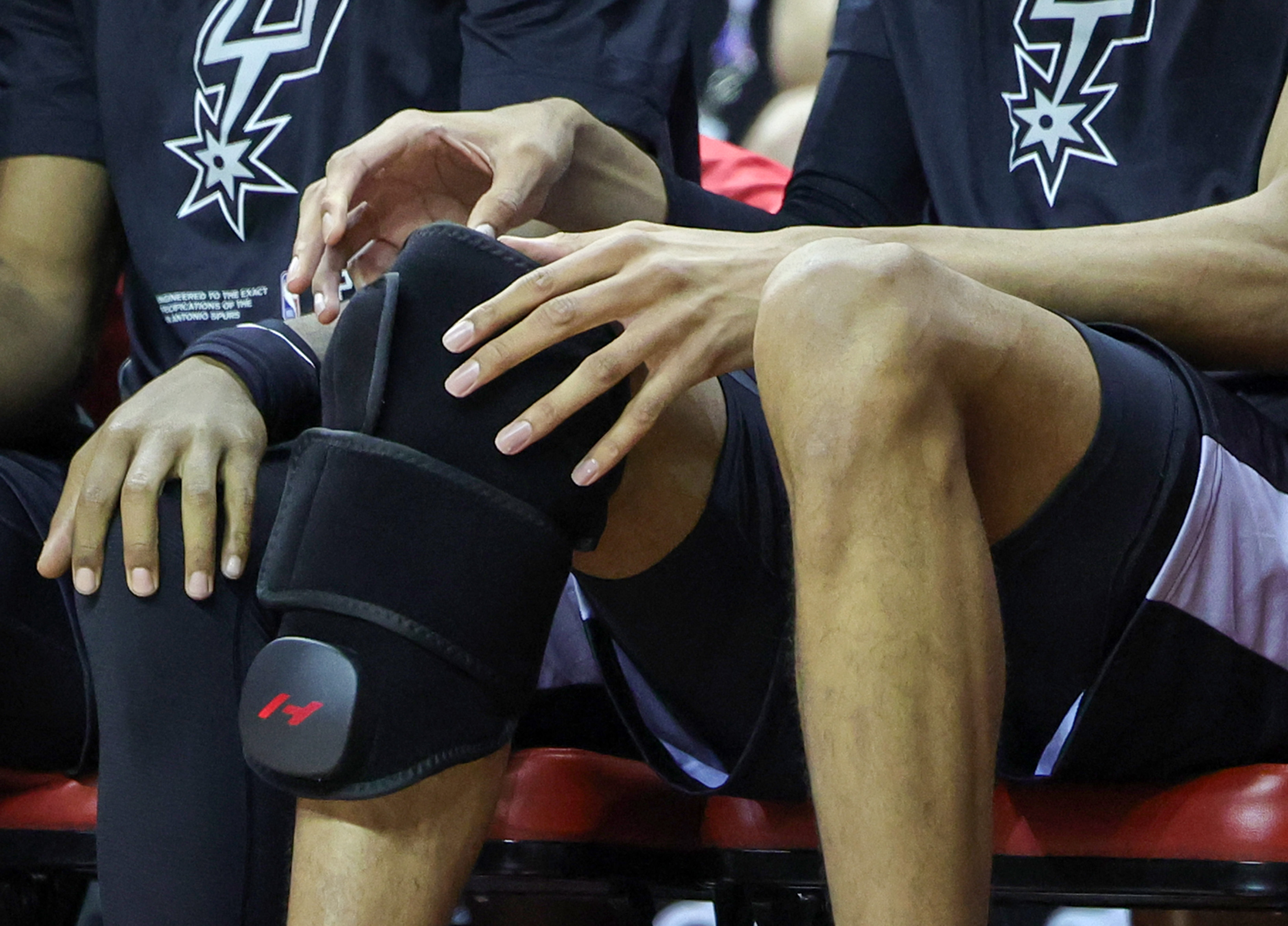 Wembanyama blessé au genou : l'IRM rassure