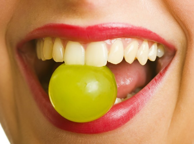 Owoce szkodzą na zęby?