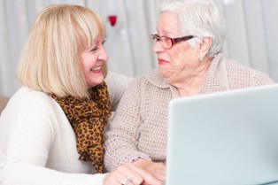 Nowy wiek emerytalny w Polsce i rewolucja w emeryturach! ZUS potwierdza decyzję, Nawrocki zapowiada zmiany w emeryturach