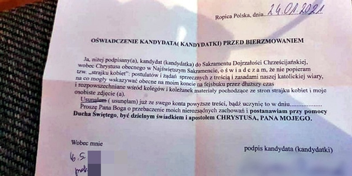 Uczniowie przed bierzmowaniem dostali do podpisu takie oświadczenia. Rodzice oburzeni