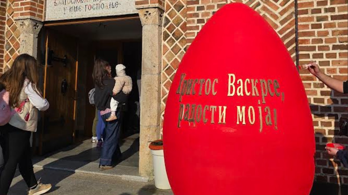 Hristos Vaskrse, Radosti Moja!