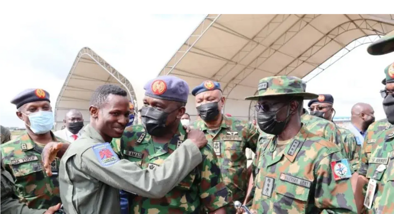 Airforce pilot escapes as bandits shoot down fighter jet (DailyTrust)