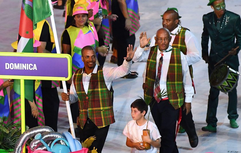 Rio 2016: Barwne stroje olimpijczyków na ceremonii otwarcia