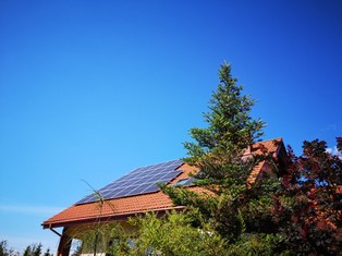 Rozbudowa domowej fotowoltaiki. Korzystne zasady rozliczania zostaną utrzymane