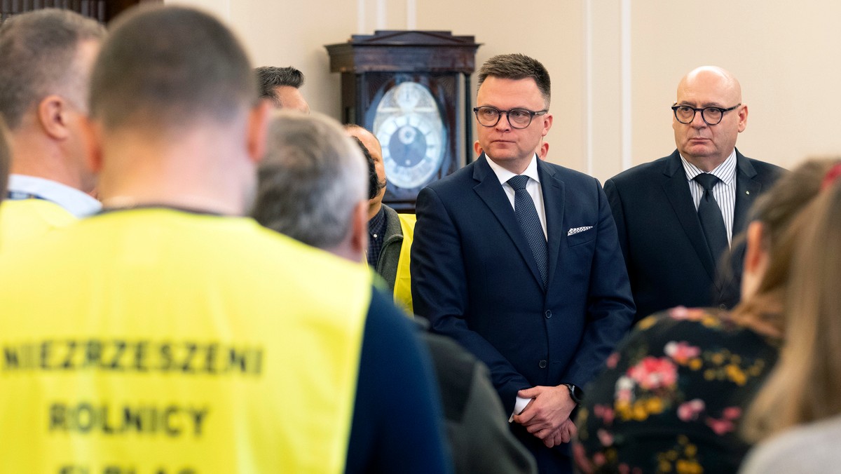 Szymon Hołownia rozsierdził rolników. Zareagowali "śmiechem i buczeniem"