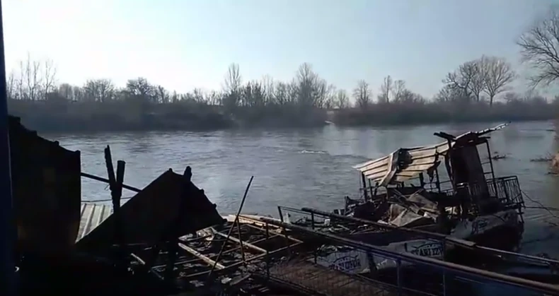 Podmetnut požar na splavu na Velikoj Moravi 