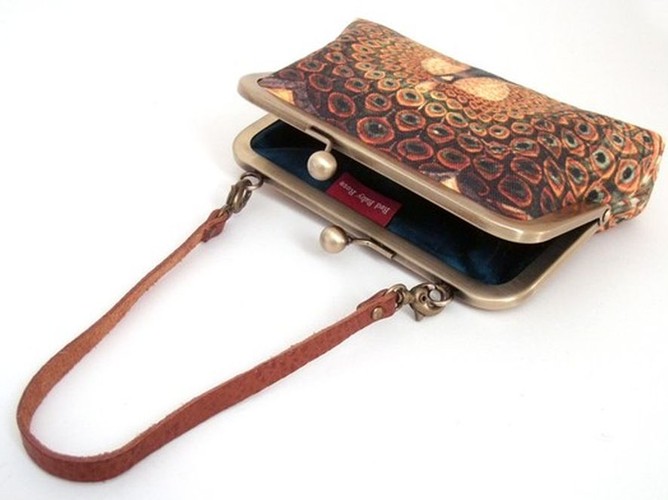 Kwiatowe kopertówki od Red Ruby Rose