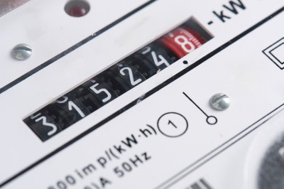 ZUS da 336,16 zł na prąd od 1 marca 2026. Ten dodatek przysługuje bez względu na dochód