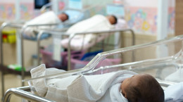 Polskie noworodki po porodzie mają 30 badań z krwi. Jesteśmy światowym liderem