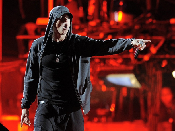 Eminem nie może boksować, więc nagrywa