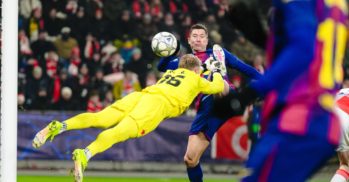 Lewandowski tłumaczy się z samobója. Oto, co powiedział napastnik Barcelony