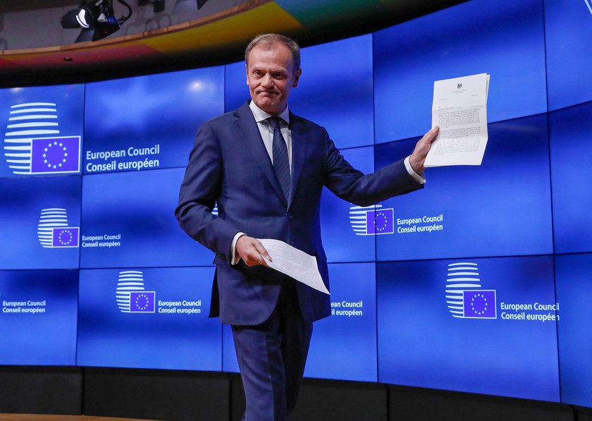 Tusk znów prowokuje PiS. Zaskakujące życzenia byłego premiera