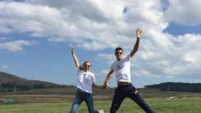 Vidám fotók! Így ünnepelték Djokovicsék a házassági évfordulójukat