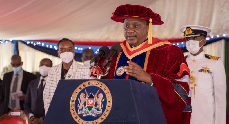 President Uhuru Kenyatta issuing a charter to the National Defence College during a past ceremony