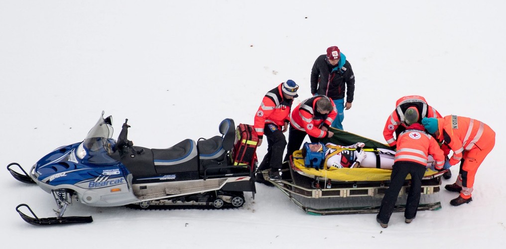 Gregor Schlierenzauer doznał urazu klatki piersiowej i ma stłuczone udo
