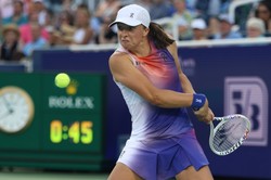 Iga Świątek zagrała pierwszy raz po igrzyskach. Rywalka wykorzystała moment słabości Polki