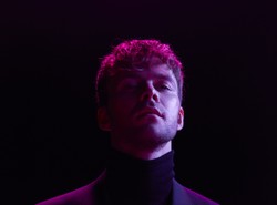 Max Barskih przedstawia nowy singiel "5 Missing Calls" i zaprasza na koncerty w Polsce