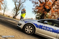 Nie wiedział, że nagrywa go policja. Kierowca Audi pożałował [WIDEO]