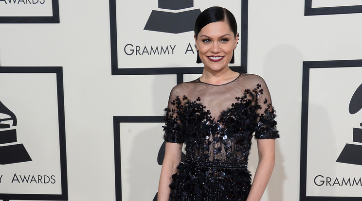 Szexis képeket osztott meg nyaralásáról Jessie J/Fotó:Northfoto