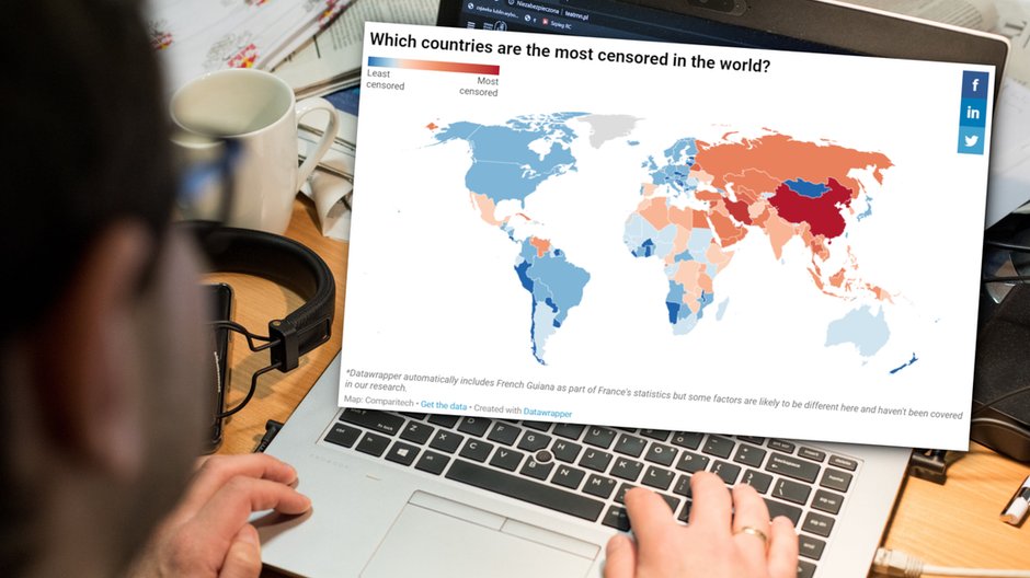 Mapa cenzury na świecie. W tle mężczyzna używający laptopa 