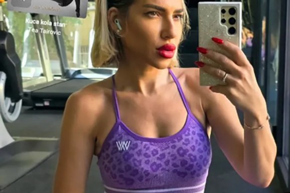 "ISKOMPLEKSIRALA SAM ROLEKSOM MUŠKARCE" Jovana pokazala kako trenira zadnjicu, pa namerno istakla koliko je moćna: "Proklinju me svaki dan" (FOTO)
