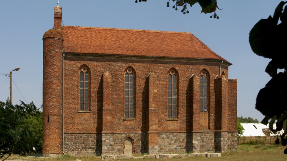 Kościół św. Stanisława w Chwarszczanach