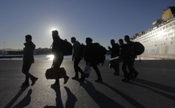 Członkowie międzynarodowych organizacji pozarządowych aresztowani w Grecji za przemyt imigrantów