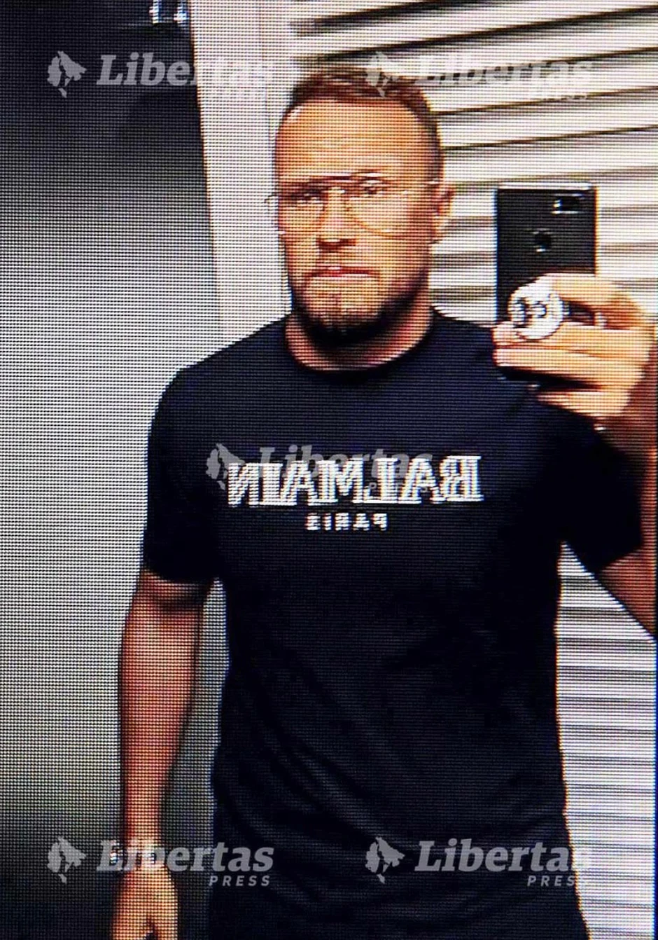 Nova fotografija Radoja Zvicera