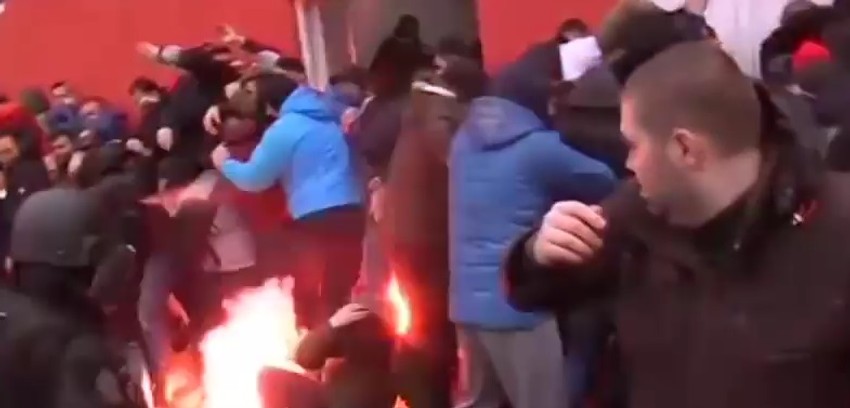 Sukob kosovske policija i Srba