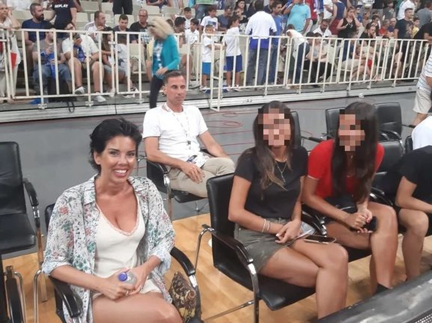 Seka Đorđević sa ćerkama