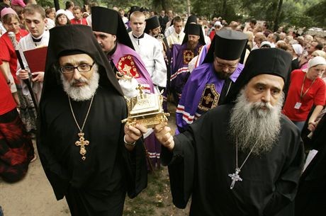 2007.08.18-19 Grabarka Jubileusz 60 – lecia istnienia klasztoru Sww Marty i Marii na Sw Gorze Grabarce oraz wizyta Arcybiskupa Damiana ze Sw Gory Synaj z relikwiami sw Katarzynyfot Wojtek Jargilo