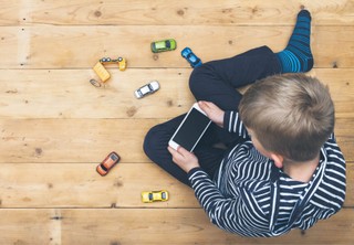 Mali fonoholicy potrzebują pomocy rodziców