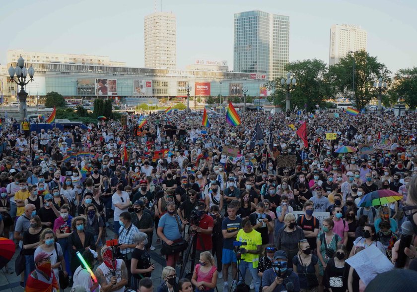 Kolejny dzień protestów środowisk LGBT. Wyszli na ulice polskich miast w obronie Margot