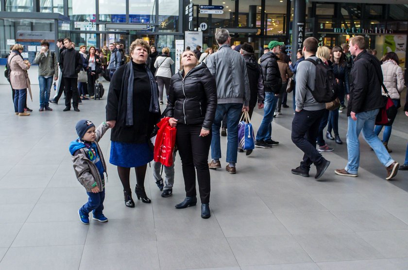 PKP chce rozbudować monitoring na dworcu Poznań Główny