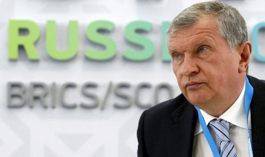 Rosneft CEO Igor Sechin at a briefing dedicated to the signing of a contract between Rosneft and Essar Oil Ltd.