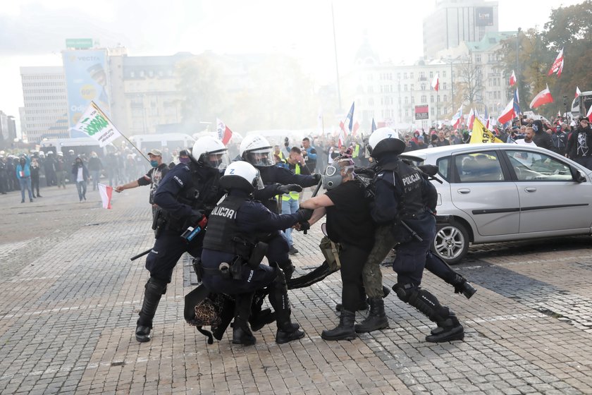 Protesty po orzeczeniu Trybunału Konstytucyjnego w sprawie aborcji