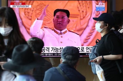 Kim Dzong Un ogłosił "zwycięstwo" w walce z COVID-19. Koniec restrykcji w Korei Płn.
