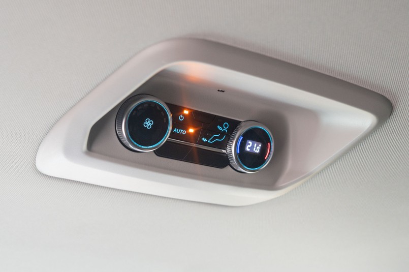 Ford E-Tourneo Custom