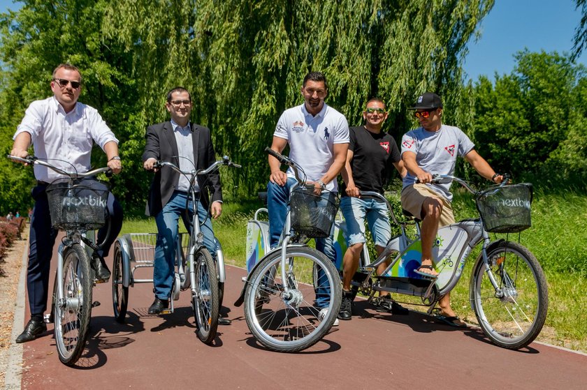 Prezydent Krupa testuje nowe rowery