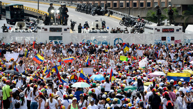 Wenezuela: kilka tysięcy kobiet protestowało przeciwko prezydentowi Maduro