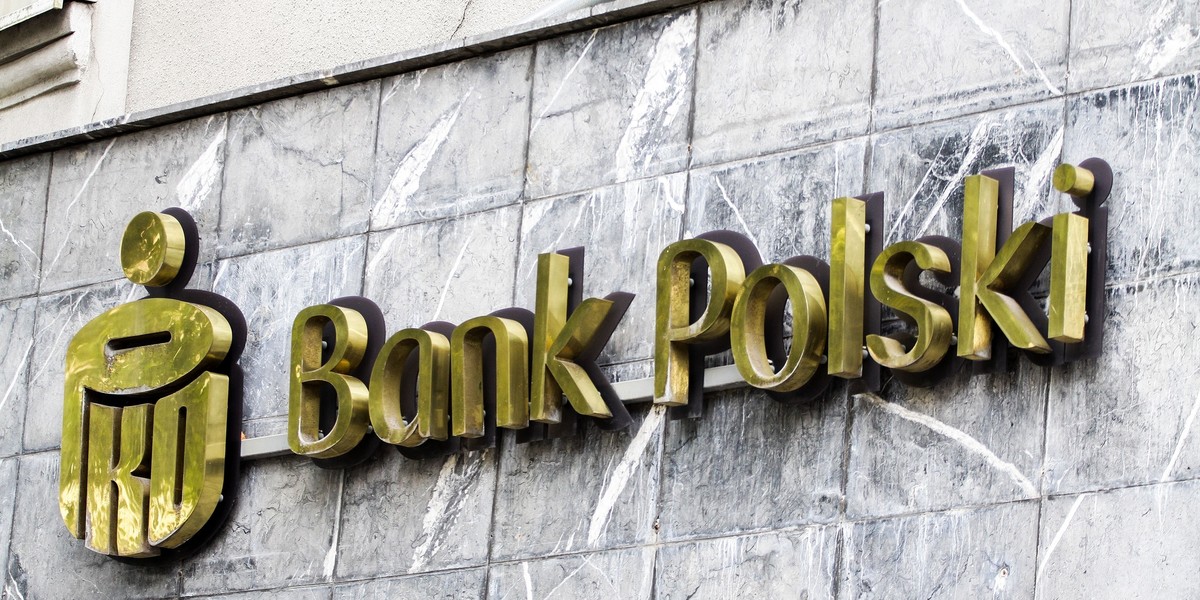 W pierwszej połowie 2019 r. bank miał ponad 2 mld zł skonsolidowanego zysku netto. Rok temu w tym samym okresie było to 1,690 mld zł.