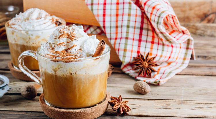 Kipróbálod? Így készíthetsz otthon pumpkin spiced lattét magadnak. Fotó: Getty Images