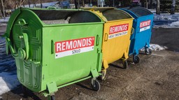 Obowiązki właścicieli nieruchomości niezamieszkanych nieobjętych gminnym systemem zbiórki odpadów komunalnych [13 PYTAŃ]